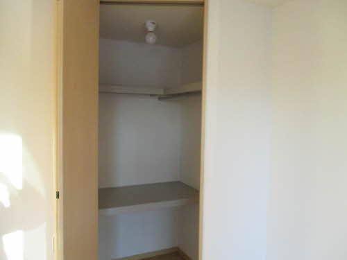 収納　ウォークインクローゼット