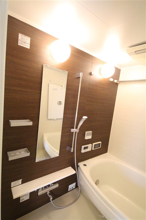 バス・シャワールーム