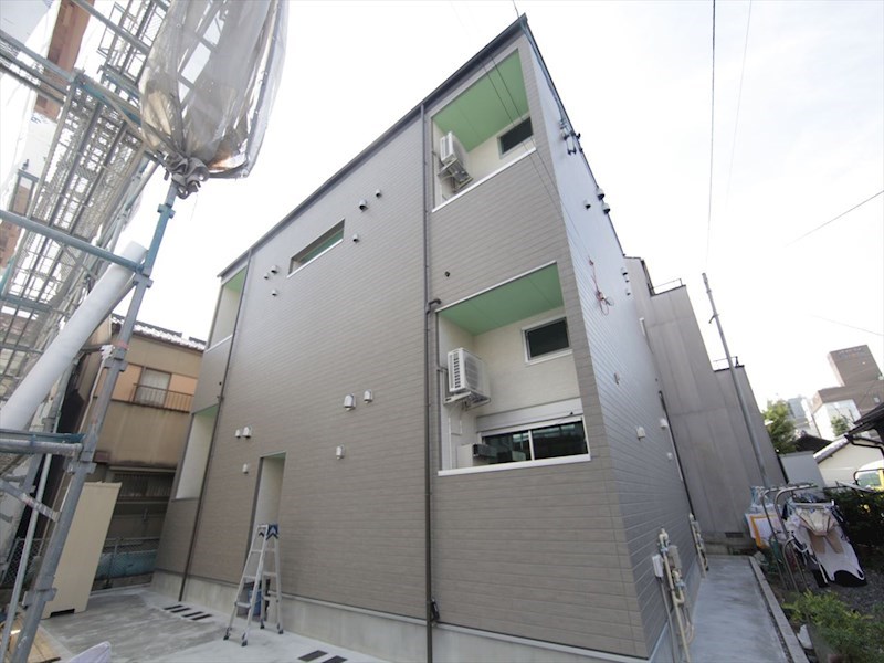 建物外観　外観　デザイナーズ　光インターネット無料