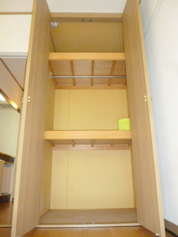 収納　★奥行きのあるクローゼット★