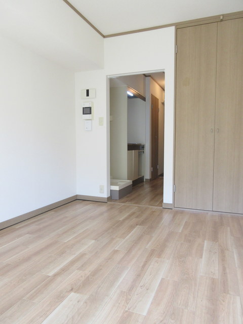 居室・リビング　★明るい洋室のお部屋★