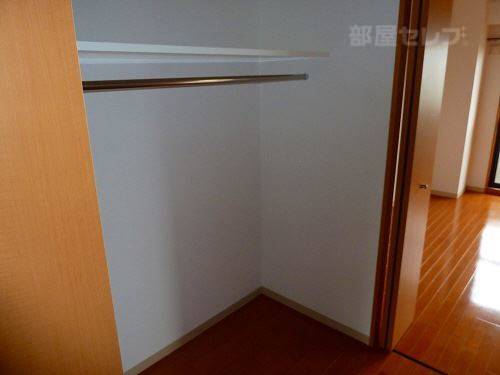 収納　他号室の写真になります。