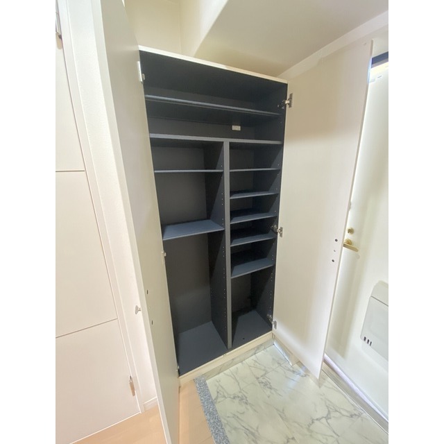 その他設備　シューズボックス