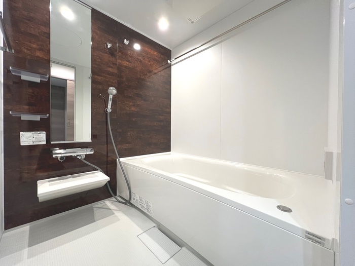 バス・シャワールーム