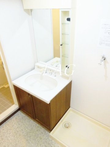 洗面設備　洗面台です。