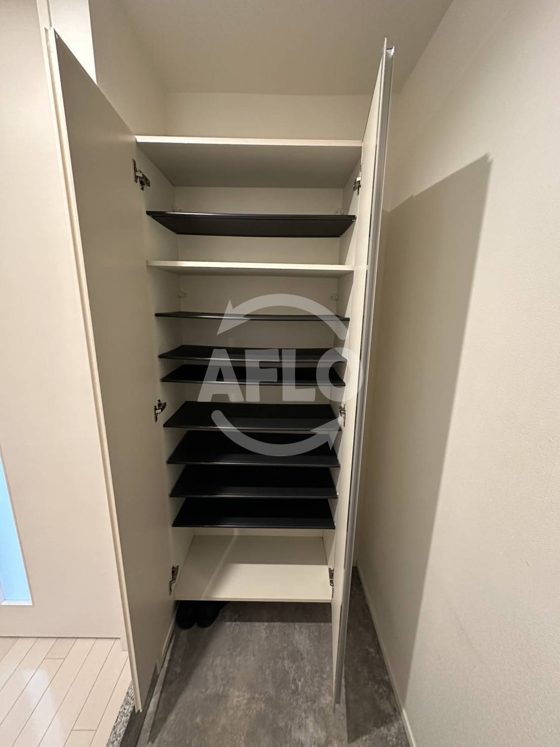 その他　パトリ御池　玄関収納