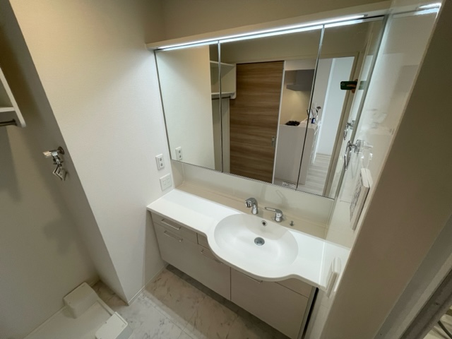 洗面設備　※同施工会社のイメージ写真※