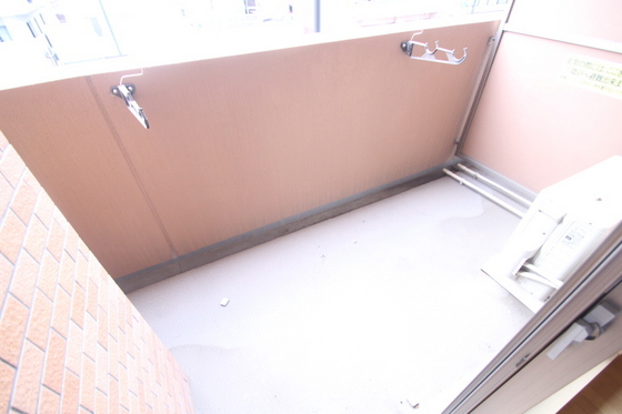 バルコニー　※別号室の写真です。