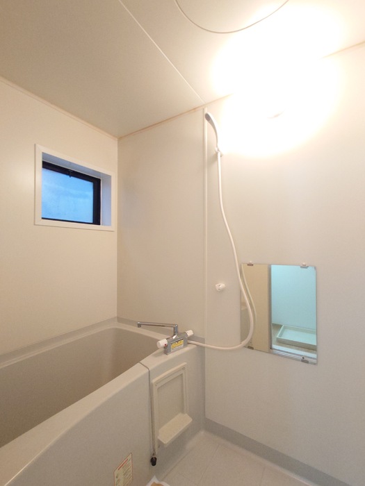 バス・シャワールーム　お風呂です