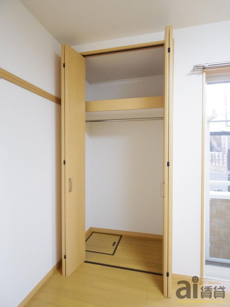 収納　※別号室写真です。