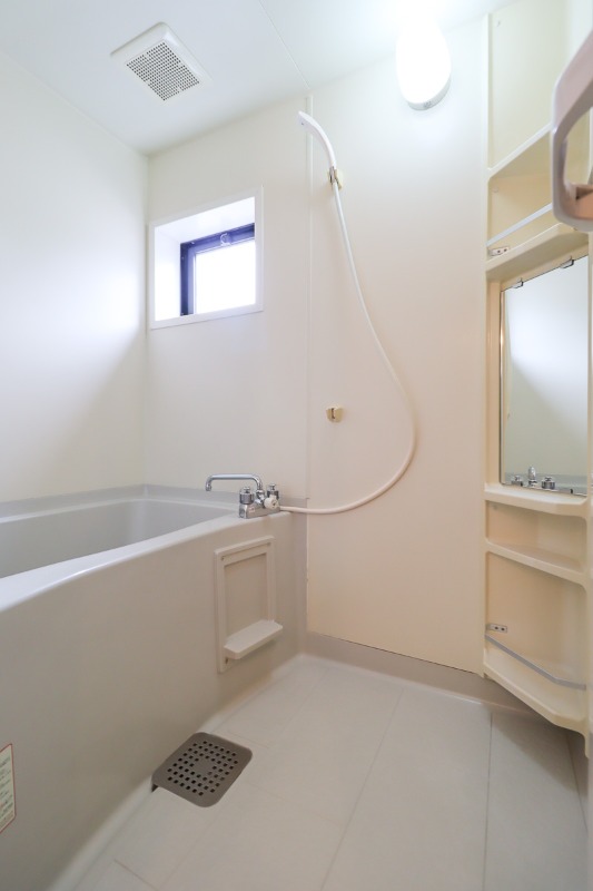 バス・シャワールーム　図面と現状に相違がある場合には現状を優先