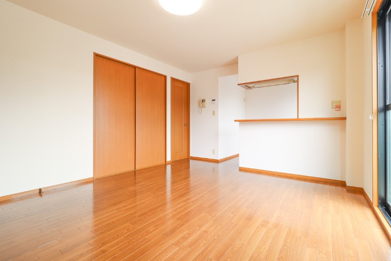 居室・リビング　図面と現状に相違がある場合には現状を優先