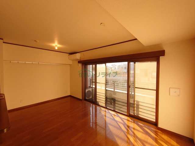 その他部屋・スペース　同タイプ反転部屋のお写真です。