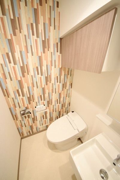 トイレ　★温水洗浄便座★