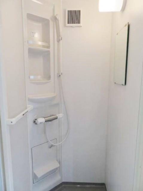 バス・シャワールーム　シャワールーム