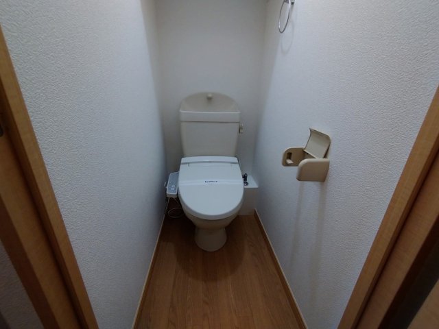 その他　温水洗浄便座設置