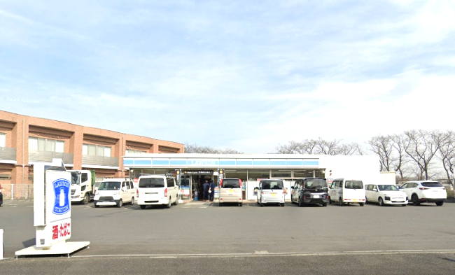 コンビニ　ローソン 厚木戸田店（コンビニ）まで742m