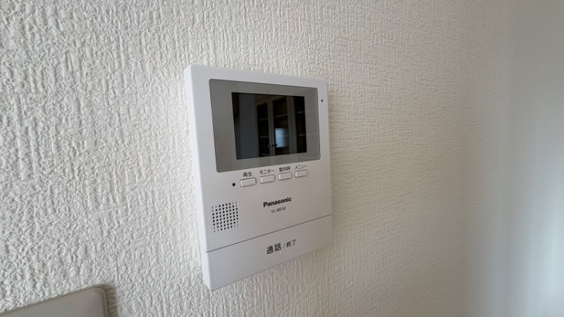 セキュリティ　モニター付きインターホン