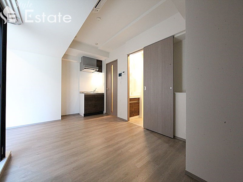 居室・リビング　内装