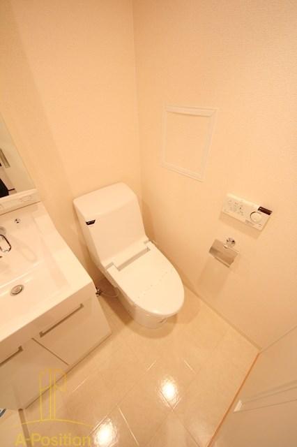 トイレ　La Douceur中之島