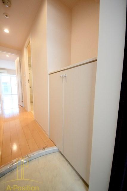 玄関　La Douceur中之島