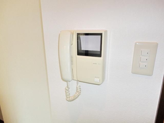 セキュリティ　☆インターホン付きなので女性でも安心セキュリティー☆