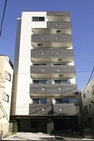 建物外観　落ち着いた雰囲気の外観です
