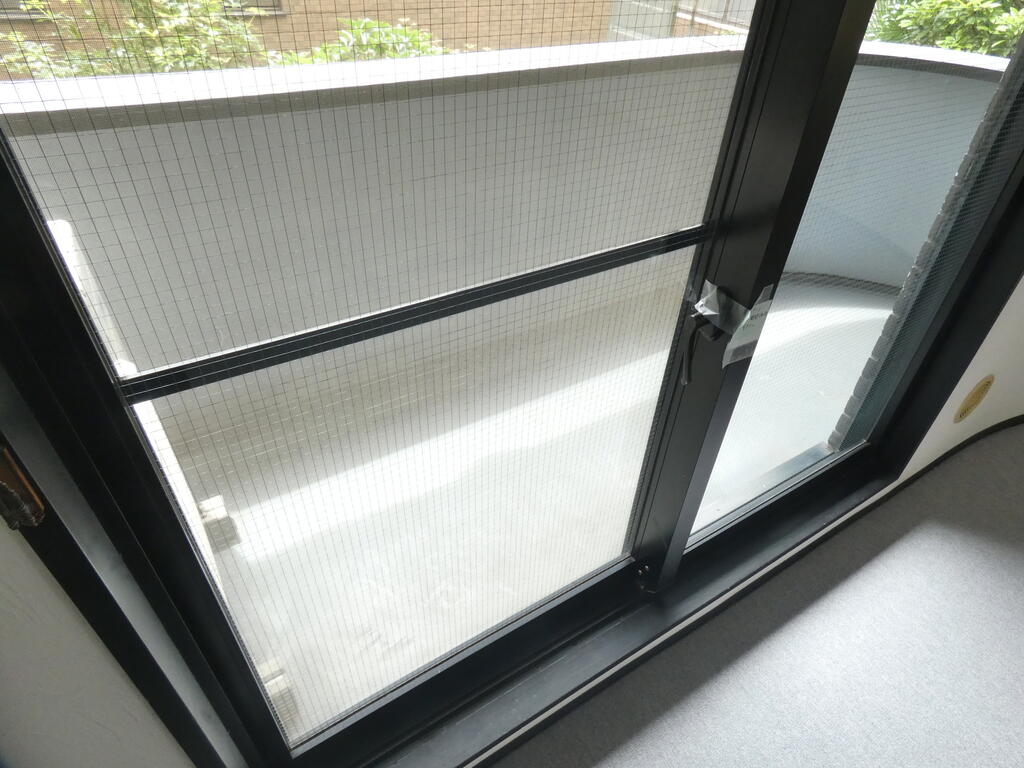 バルコニー　別タイプ部屋　参考写真です