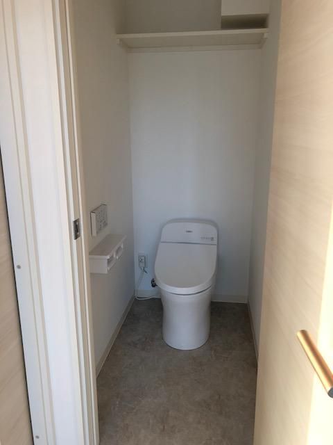 トイレ　ゆったりとした空間のトイレです