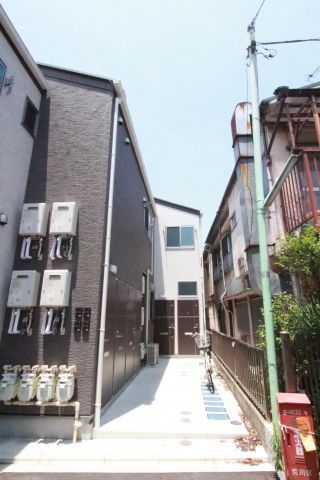 建物外観　Che・carina（ケ・カリーナ）　荒川区西尾久4
