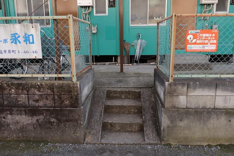 建物外観　エントランス