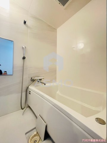 バス・シャワールーム　同マンション別部屋　参考写真