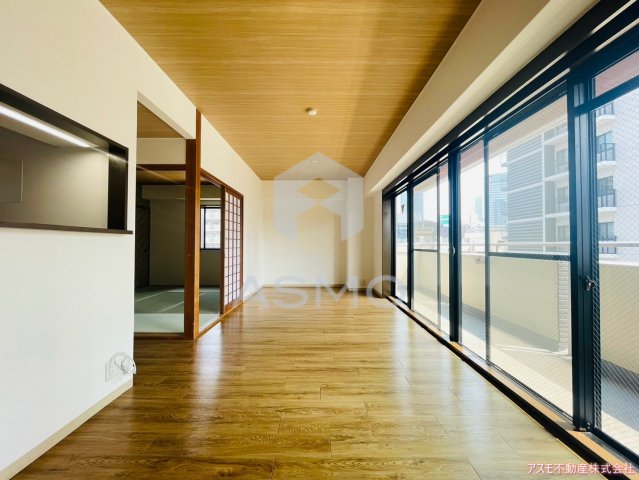 居室・リビング　同マンション別部屋　参考写真