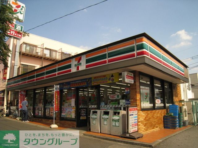 コンビニ　セブンイレブン帝京大前店（コンビニ）まで374m