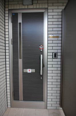 玄関　※同型タイプの為、現状優先