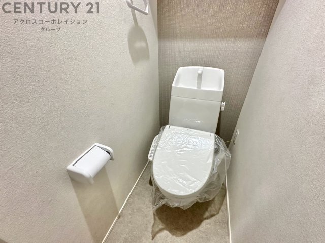 トイレ　温水洗浄便座付き♪