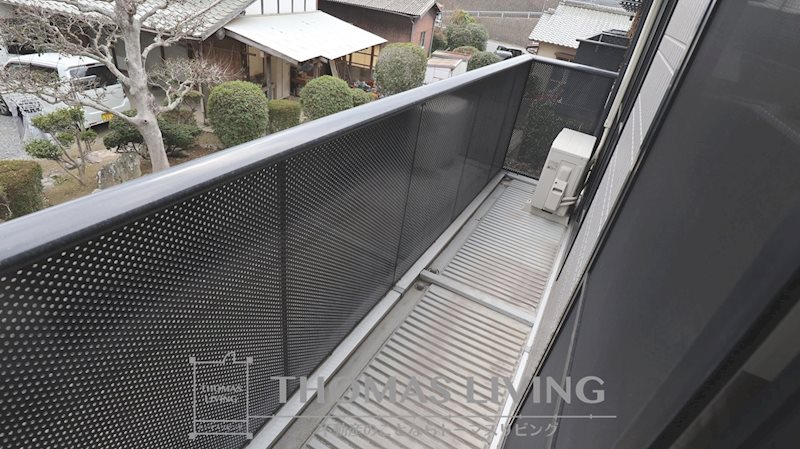 バルコニー　写真はB202
