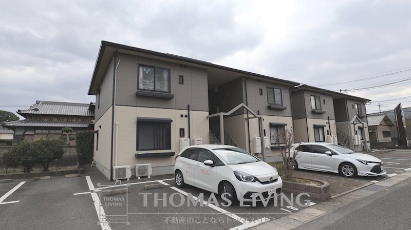 建物外観　写真はB棟