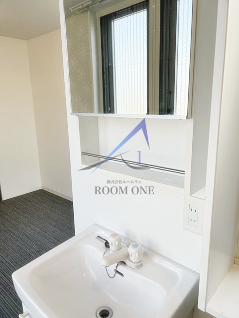 洗面設備　洗面台です。
