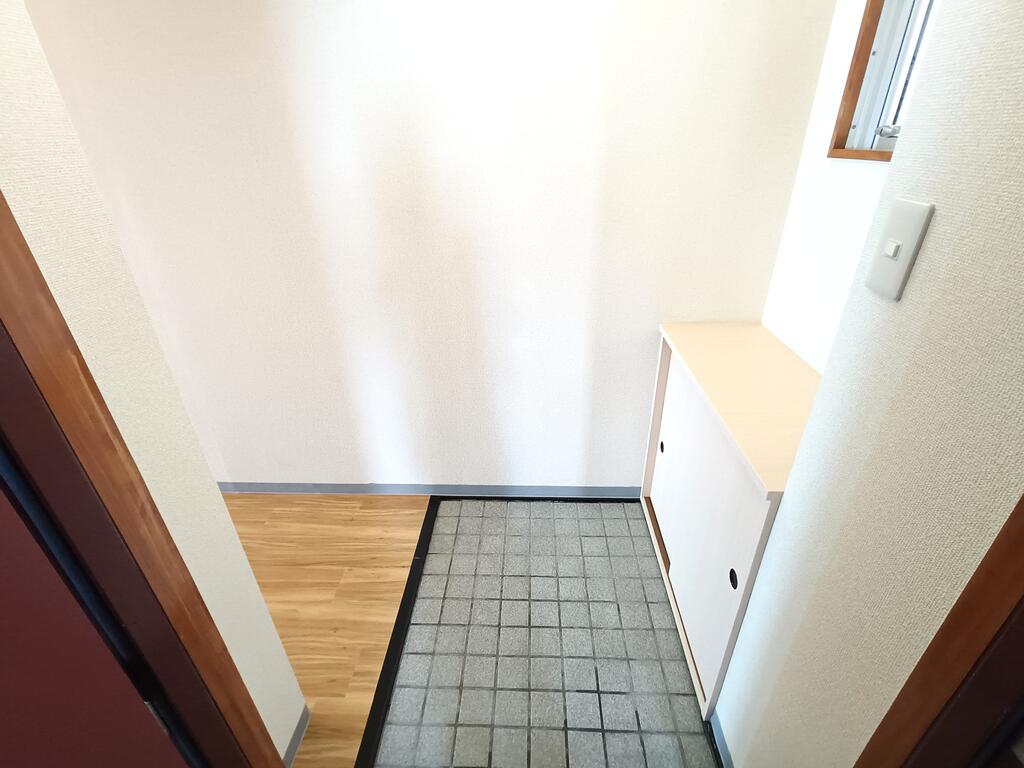 辻産業第1ビルの玄関写真