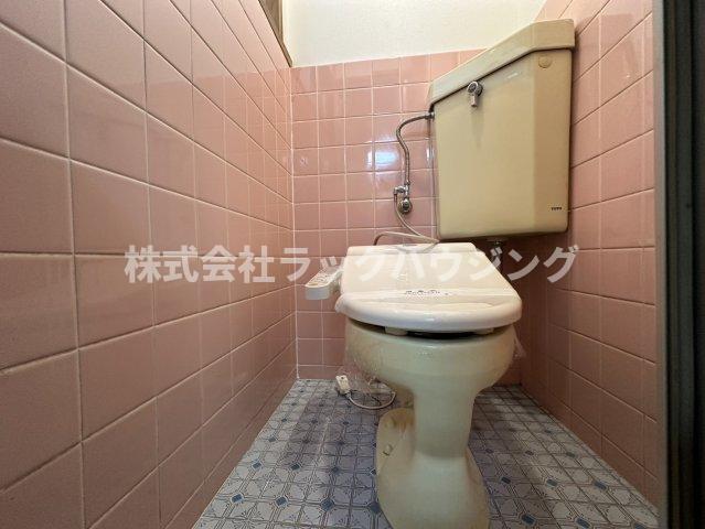 トイレ　【お部屋さがしはラックハウジングにお問合せ下さいませ♪】