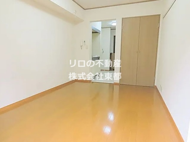 居室・リビング　※同タイプの室内写真。仕様・設備は現況優先です※