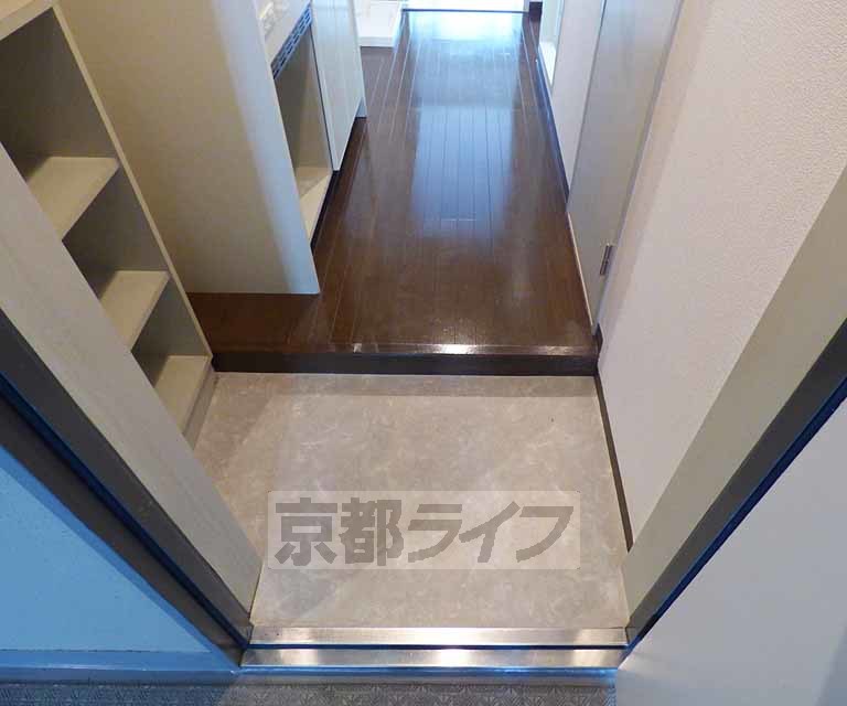 玄関　玄関です。