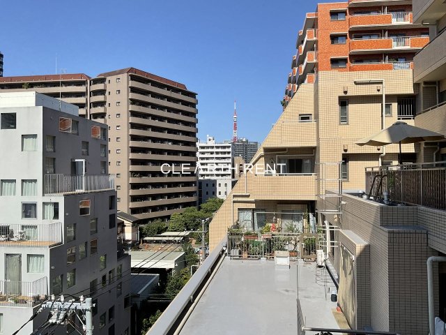 眺望　バルコニーからは東京タワーが見えます