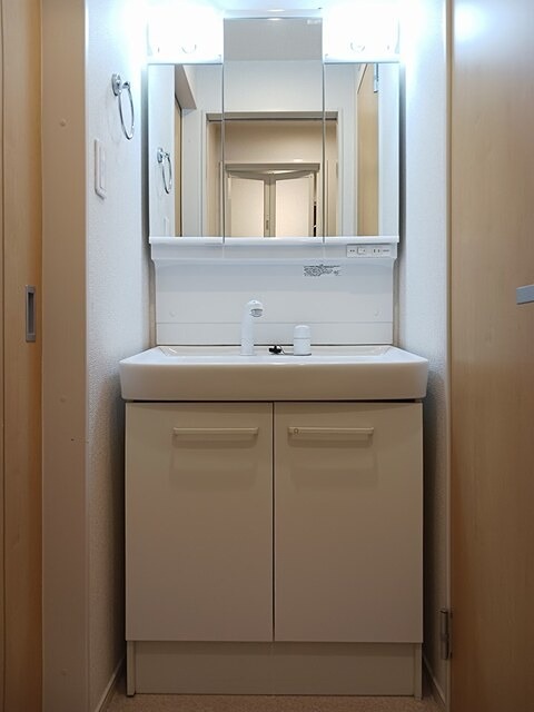 洗面設備　快適にお使いいただけます。