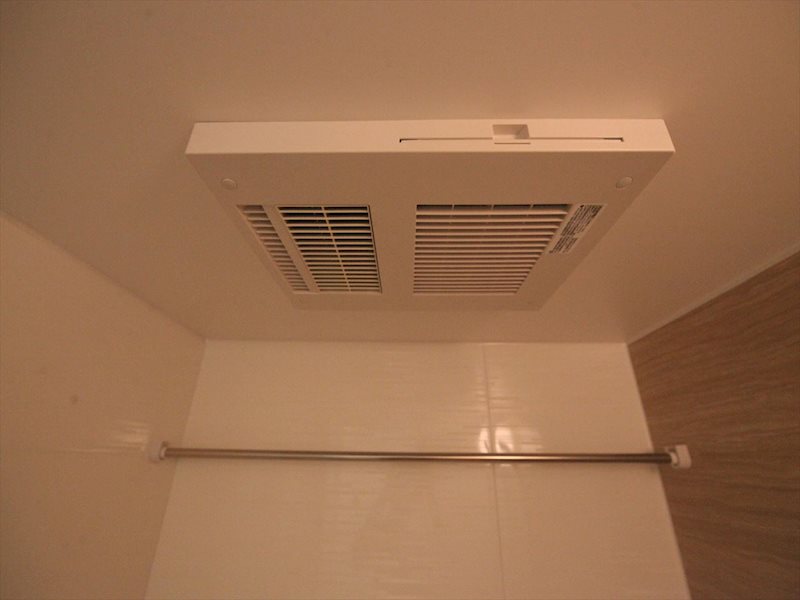 その他設備　浴室暖房乾燥機