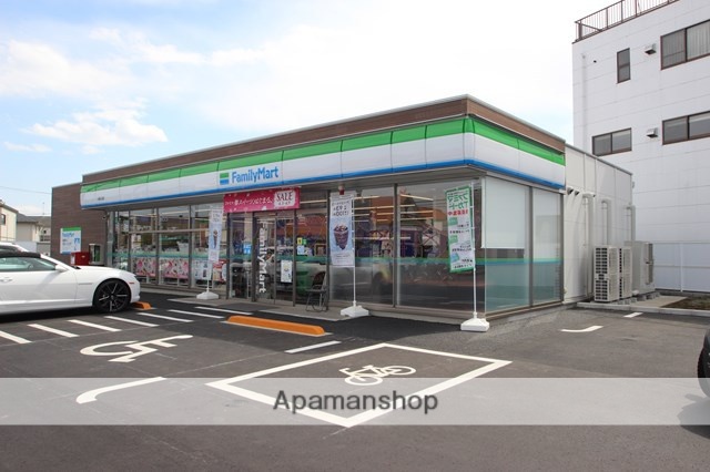 コンビニ　ファミリーマート（コンビニ）まで284m