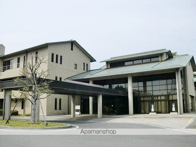 役所　蓮田市役所（役所）まで1000m