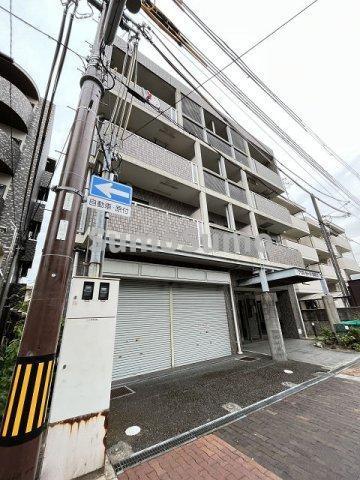 建物外観　落ち着いた雰囲気の外観です