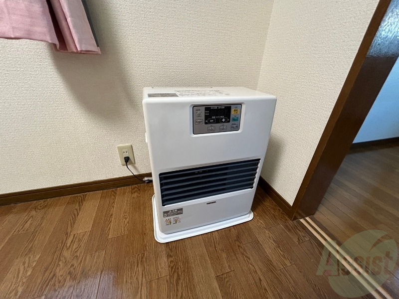 その他設備　灯油暖房が設置されているので冬場も快適です！